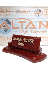 Kırlangıç Model Ahşap Kabartmalı Masa İsimliği