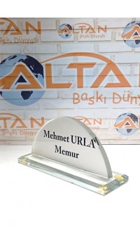 Kristal Sade Oval Masa İsimliği