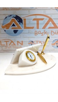 Tek Kalemli Saatli Damla Mermer Masa İsimliği Tek Kalemli Saatli Damla Mermer Masa İsimliği
